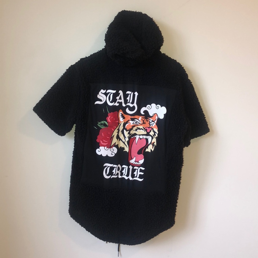 “BORN TO HUSTLE” Unisex Hoodie